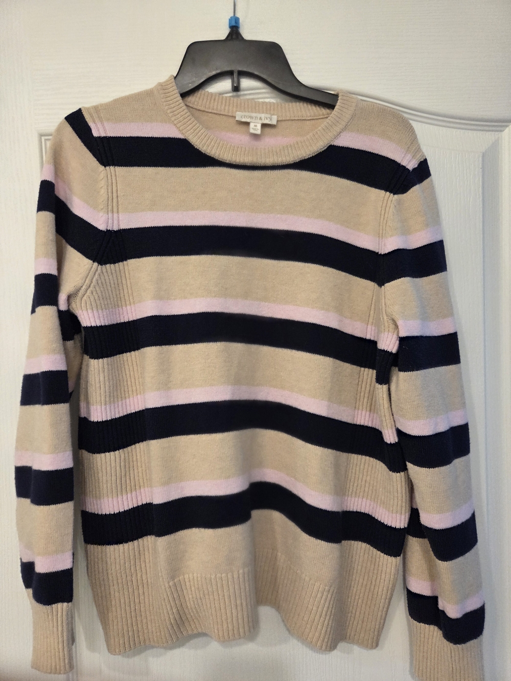 crown & ivy Crewneck Sweater in Beige, Navy & Light Pink Stripes